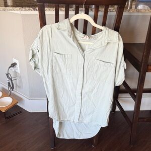 1.4.3. Story by Line Up Mint Button-Up Shirt
